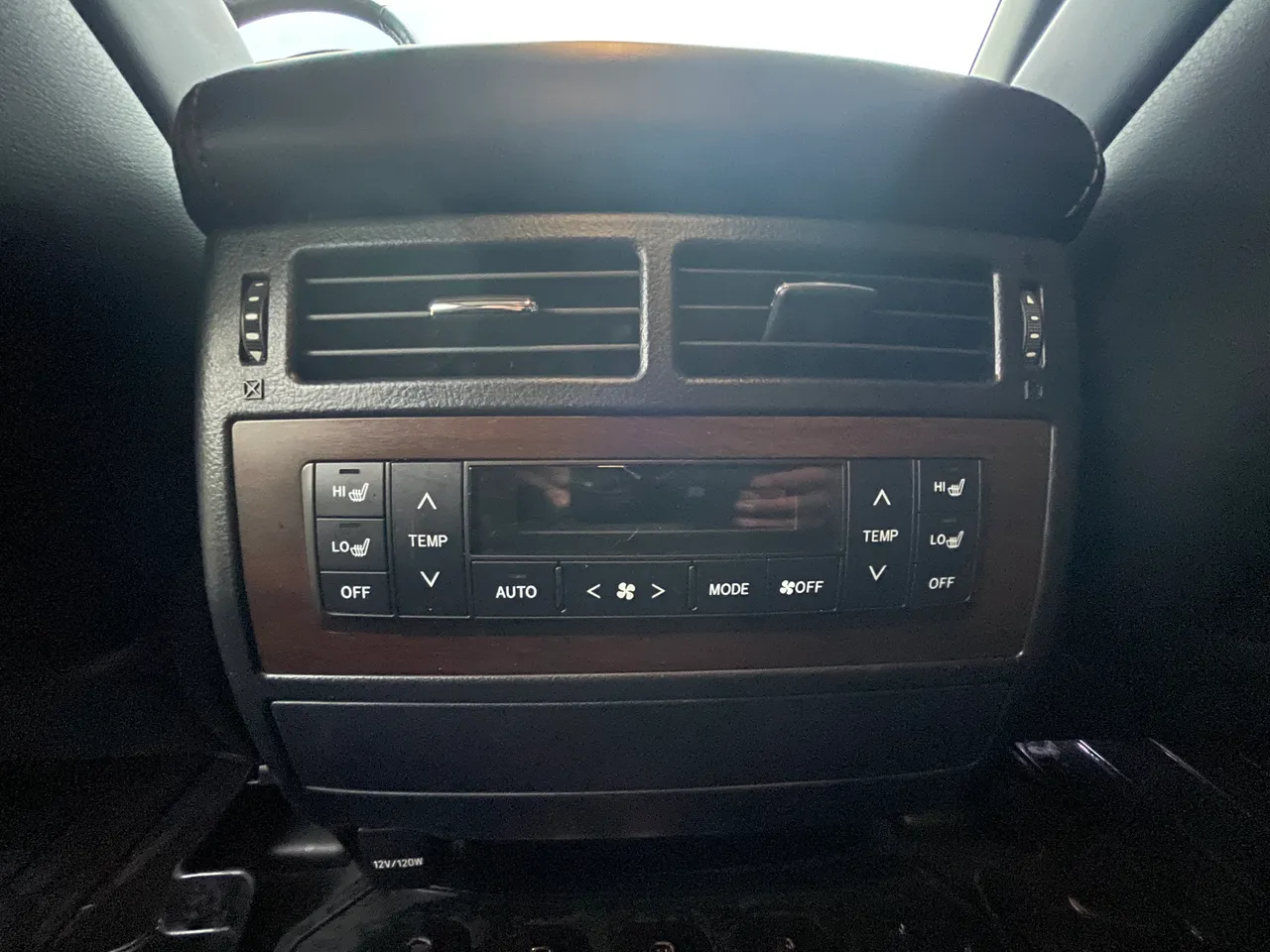 Toyota Land Cruiser - фото 9