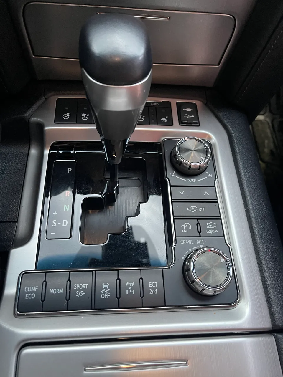 Toyota Land Cruiser - фото 11