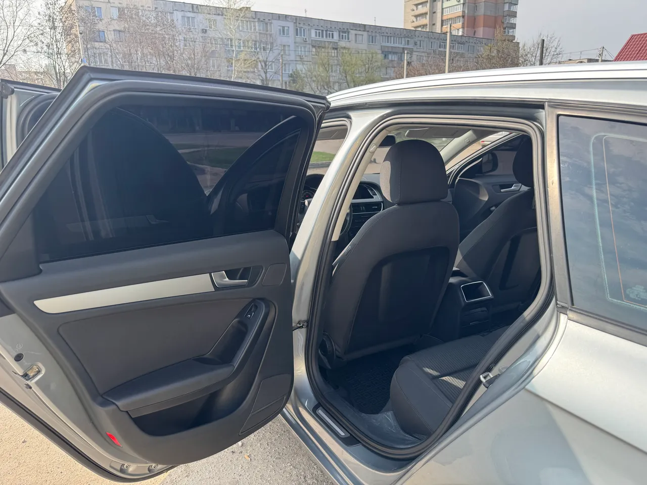 Audi A4 - фото 24