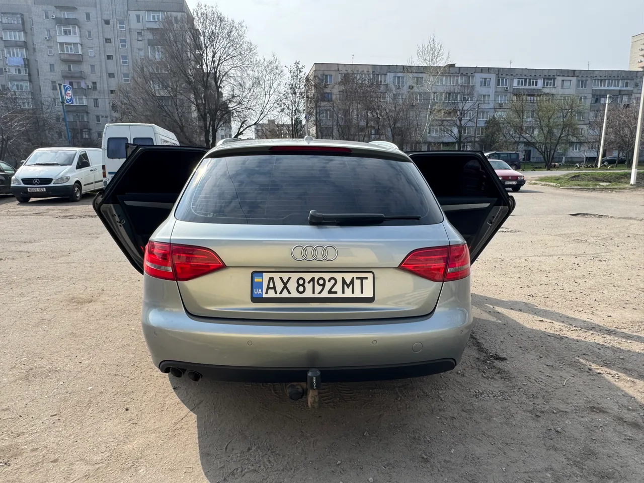 Audi A4 - фото 28