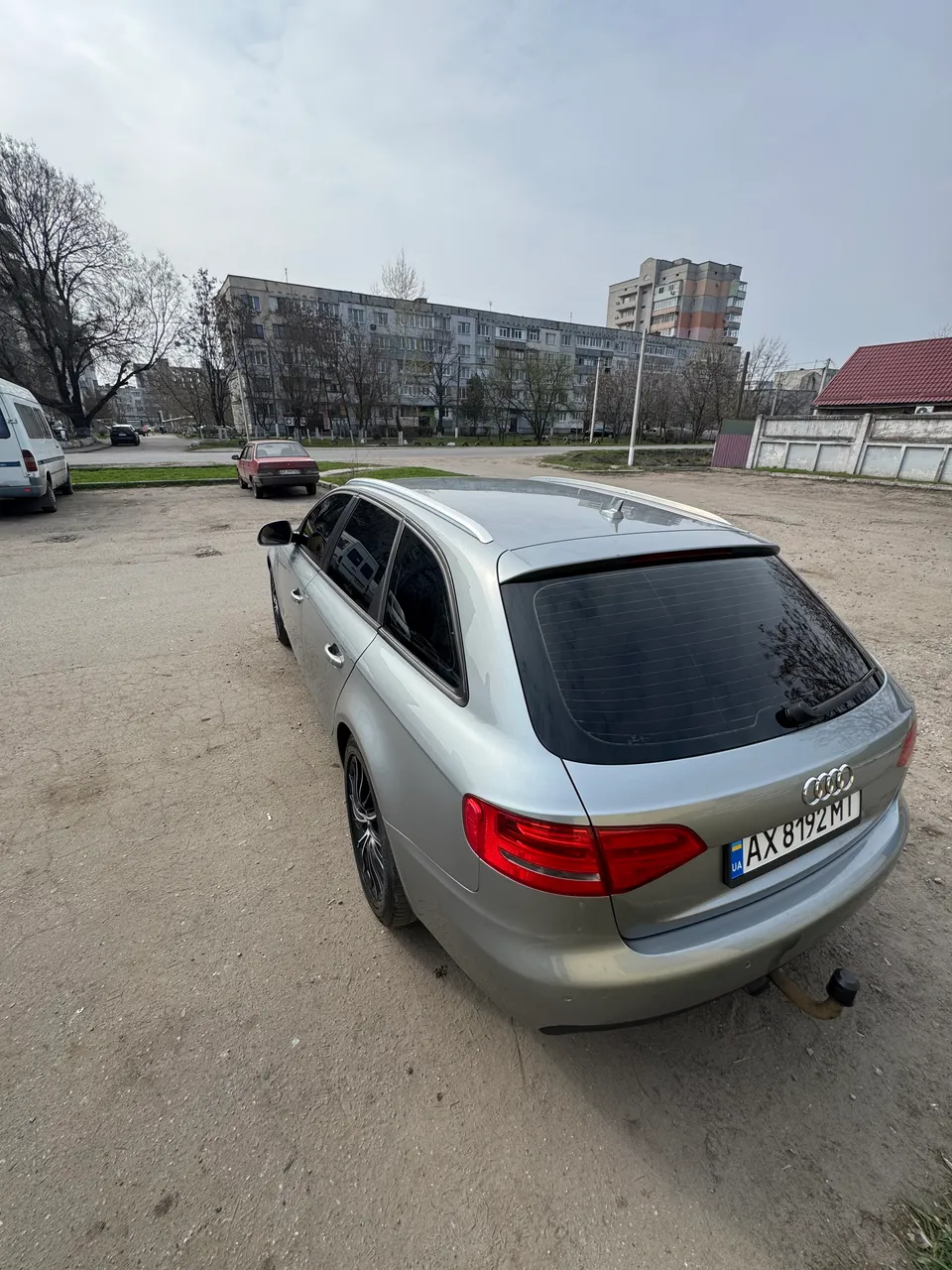 Audi A4 - фото 10