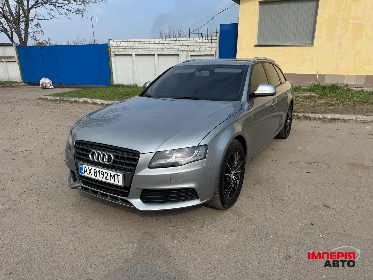 Audi A4 - фото 3