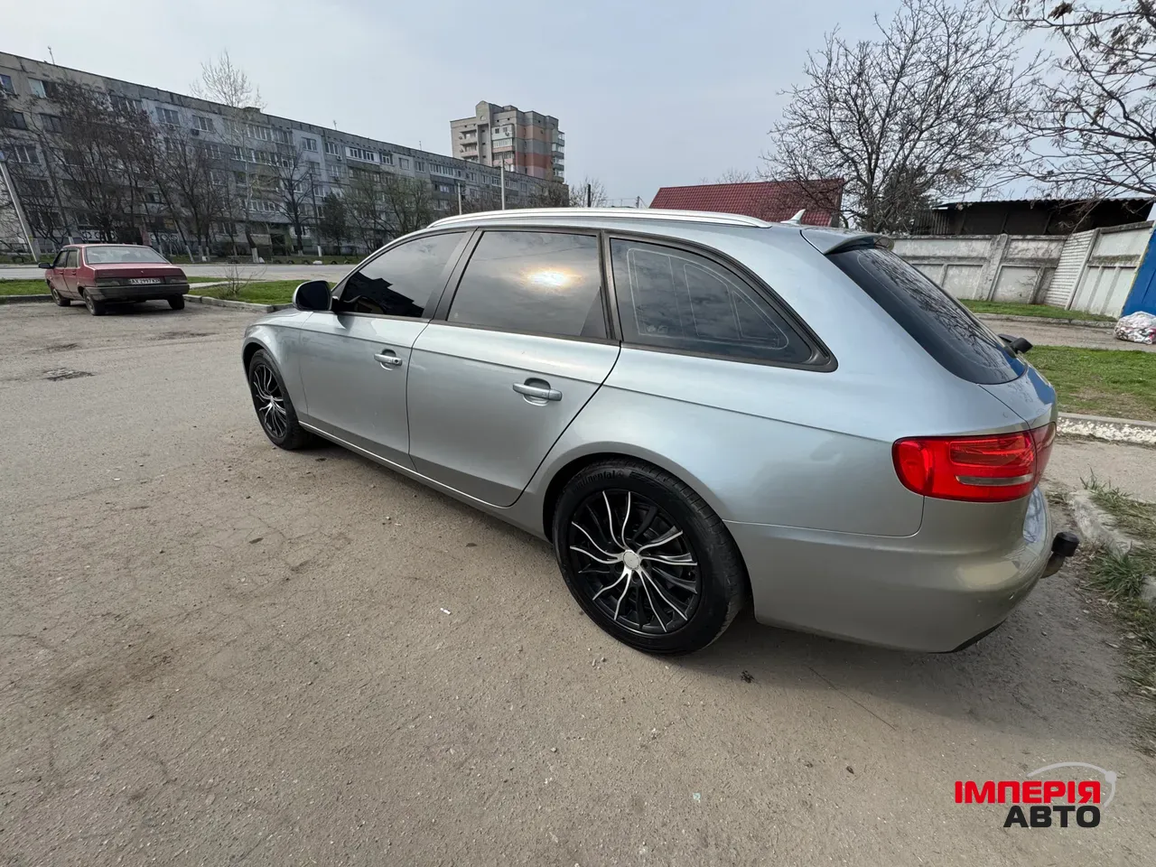 Audi A4 - фото 9