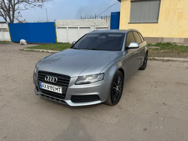 Audi A4 - фото 3