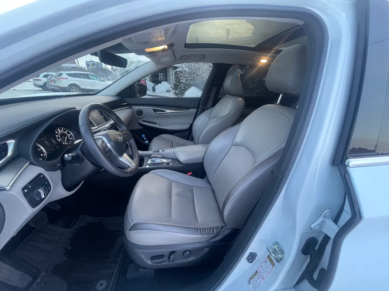 Infiniti QX50 - фото 9