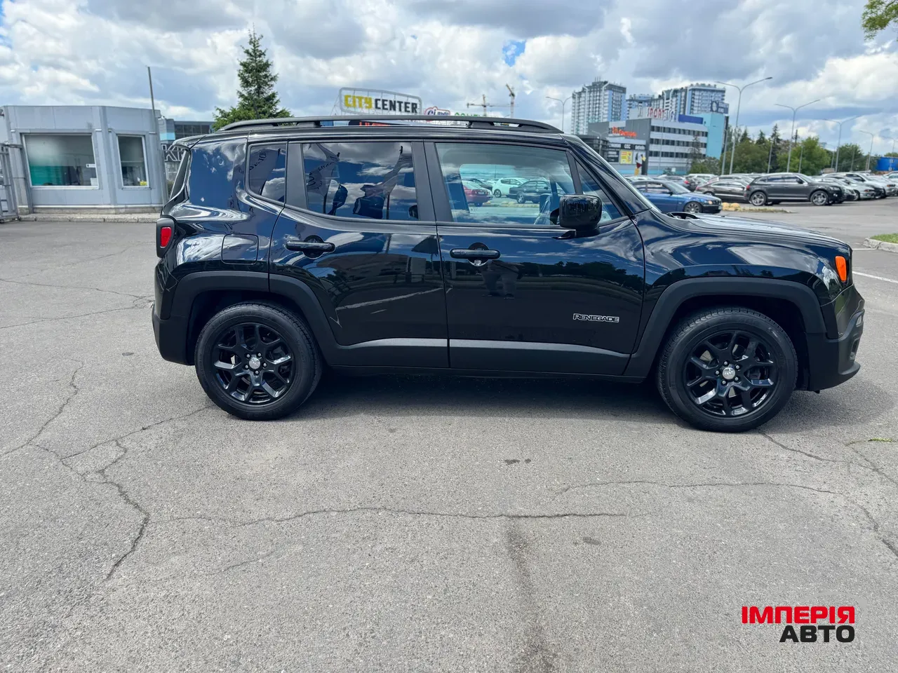 Jeep Renegade - фото 5