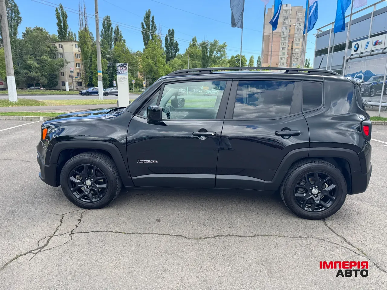 Jeep Renegade - фото 6