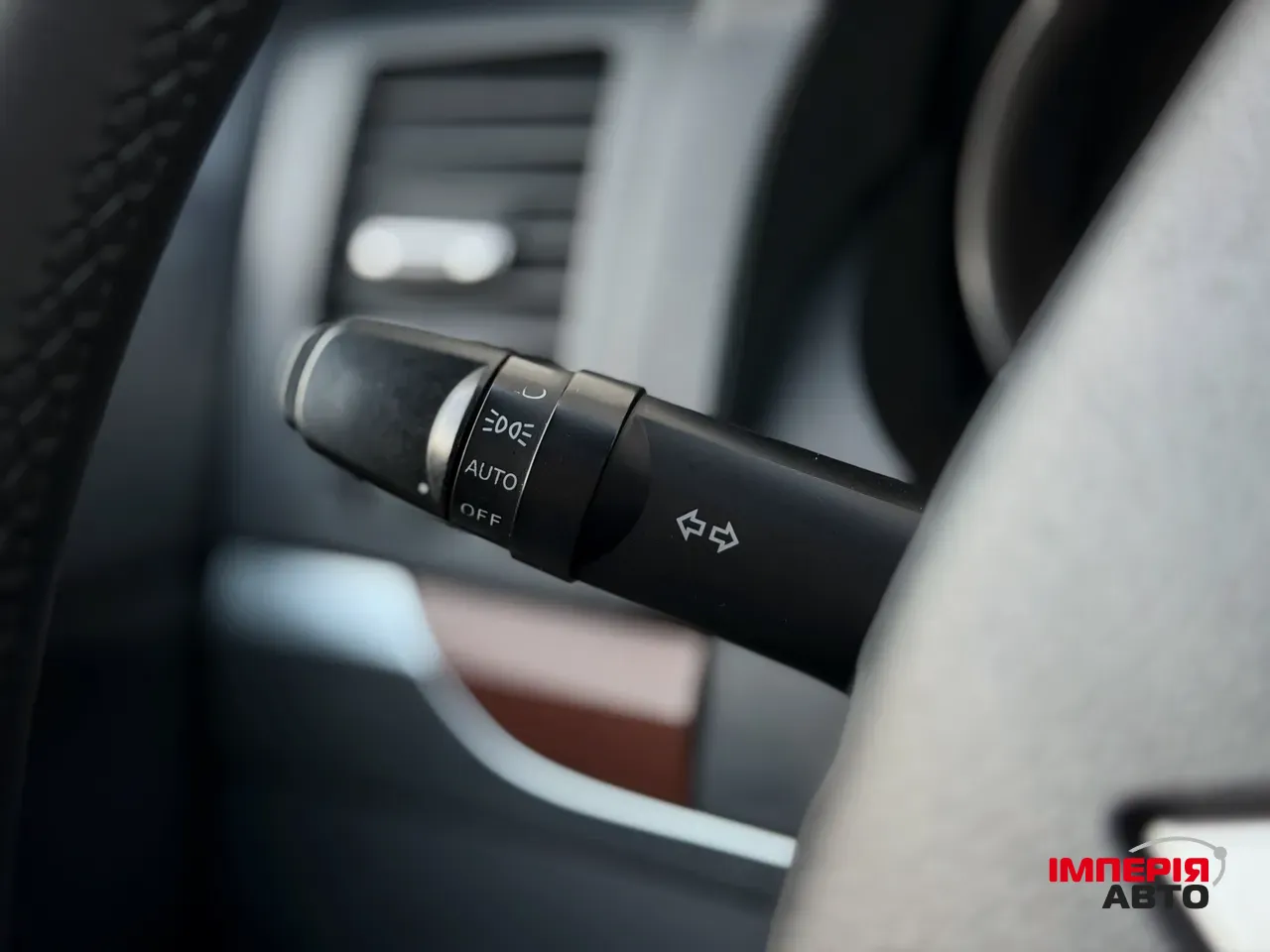 Mitsubishi Pajero - фото 20