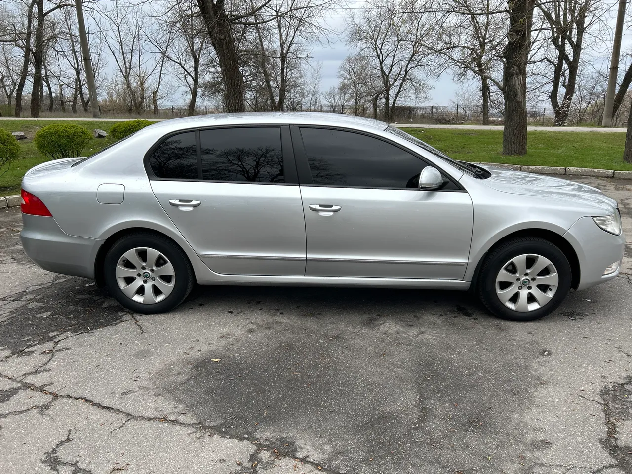 Skoda Superb - фото 4