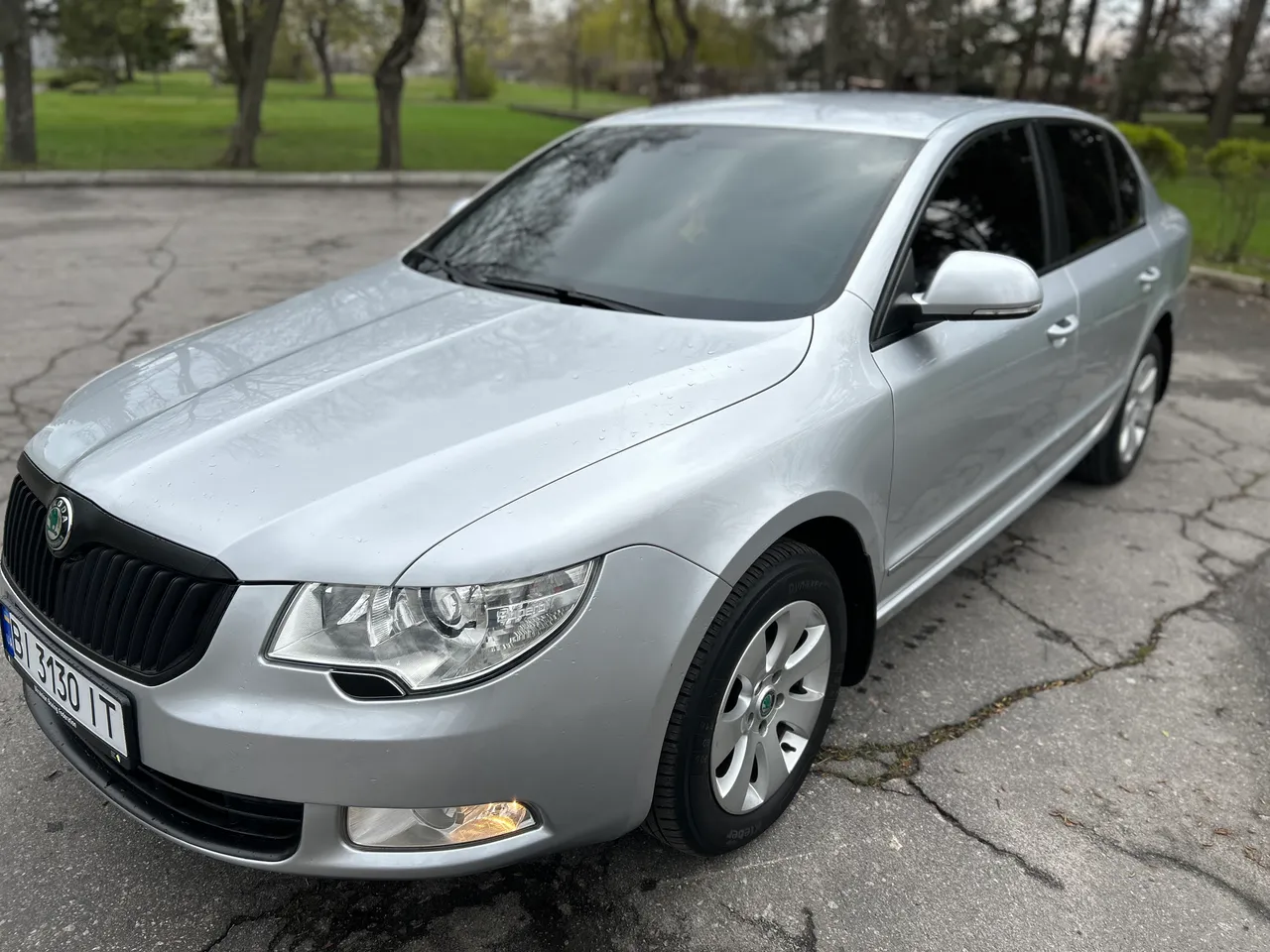 Skoda Superb - фото 8
