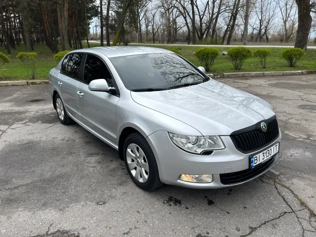 Skoda Superb - фото 2