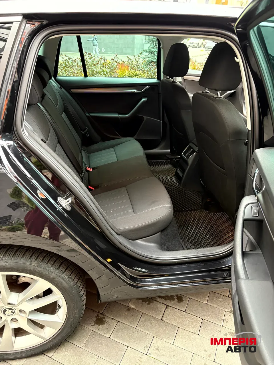 Skoda Octavia - фото 9