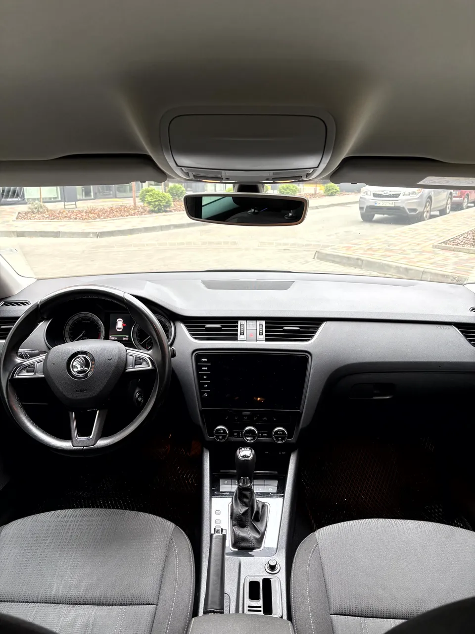 Skoda Octavia - фото 7