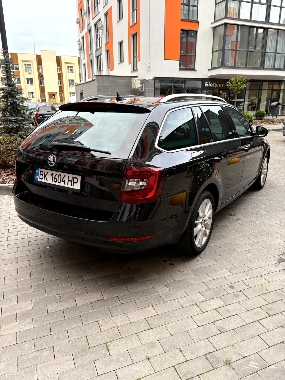 Skoda Octavia - фото 4