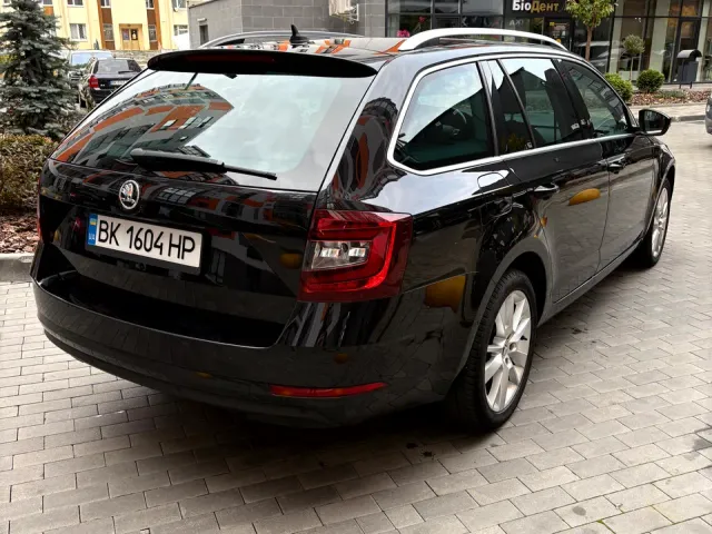 Skoda Octavia - фото 4