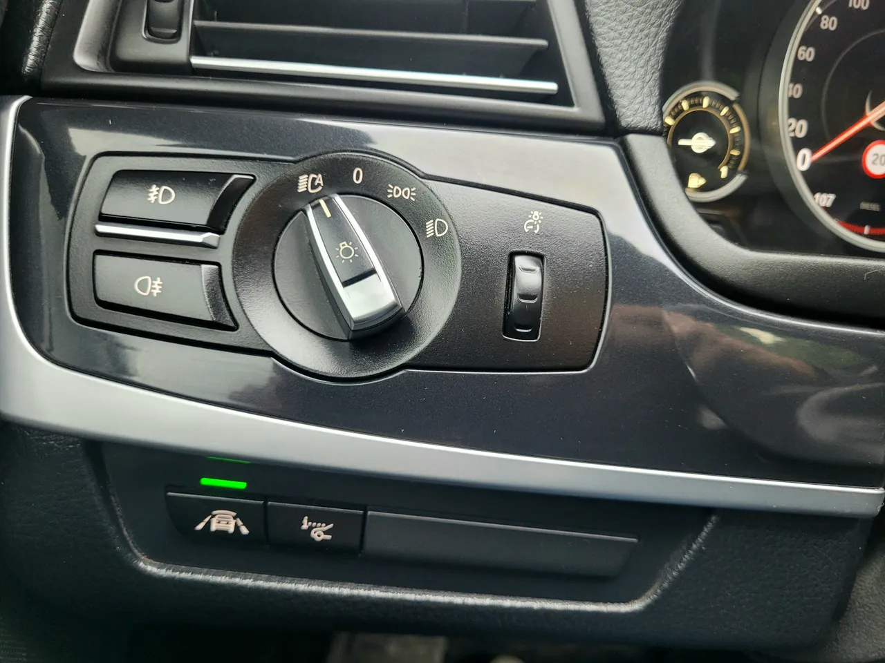 BMW 5 серії - фото 21