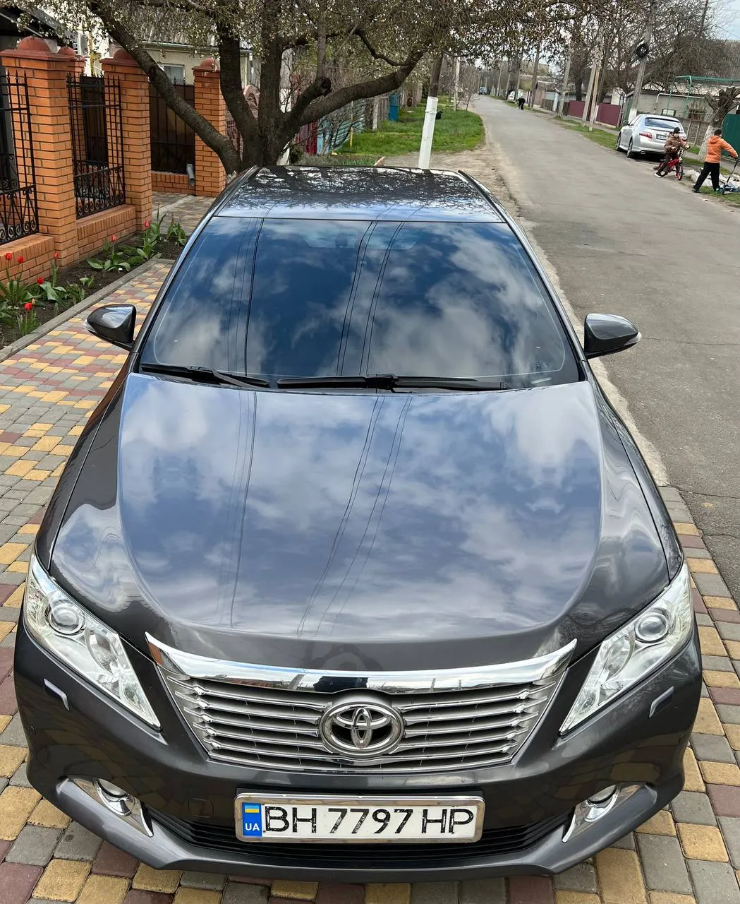 Toyota Camry - фото 3