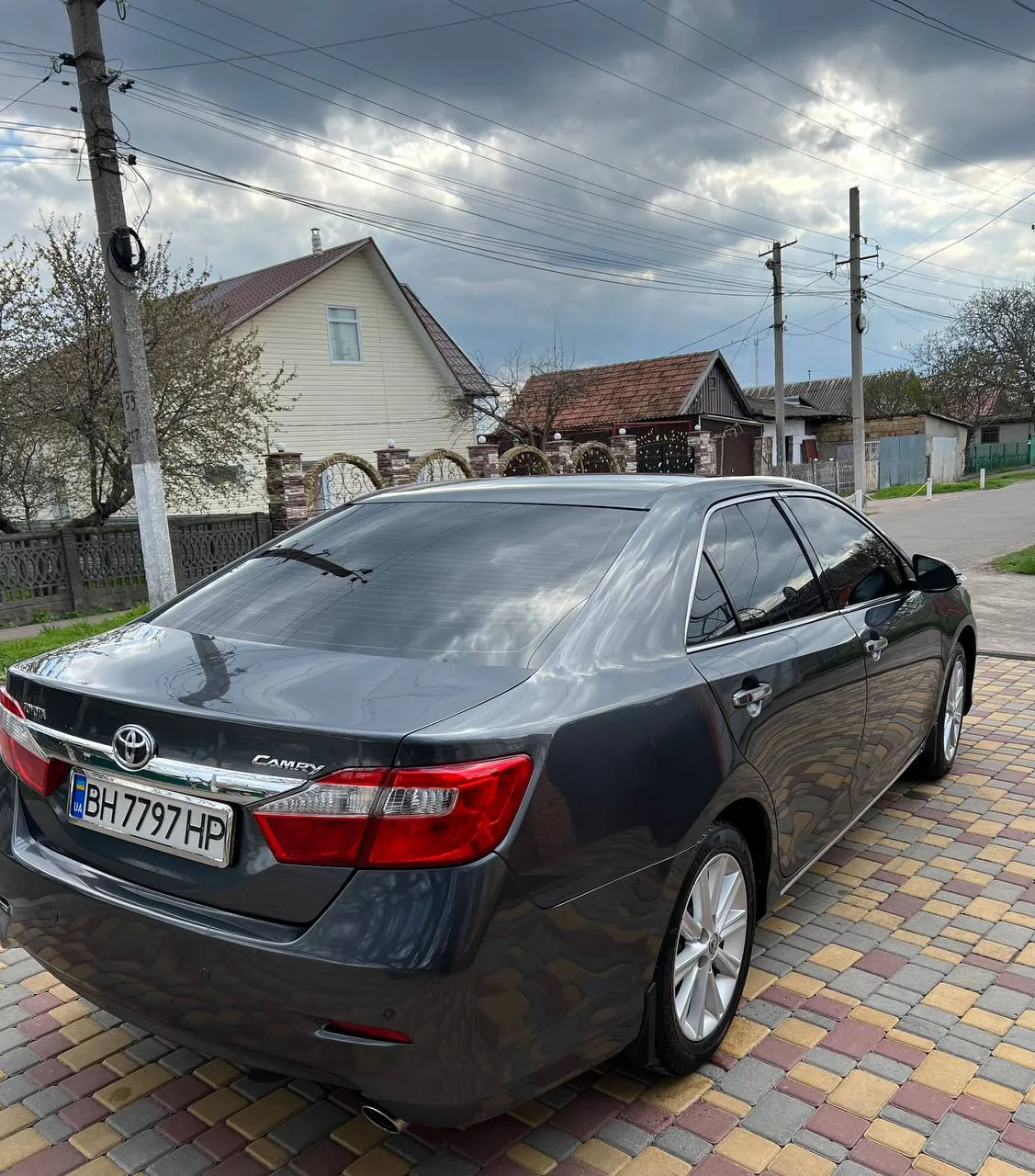 Toyota Camry - фото 4