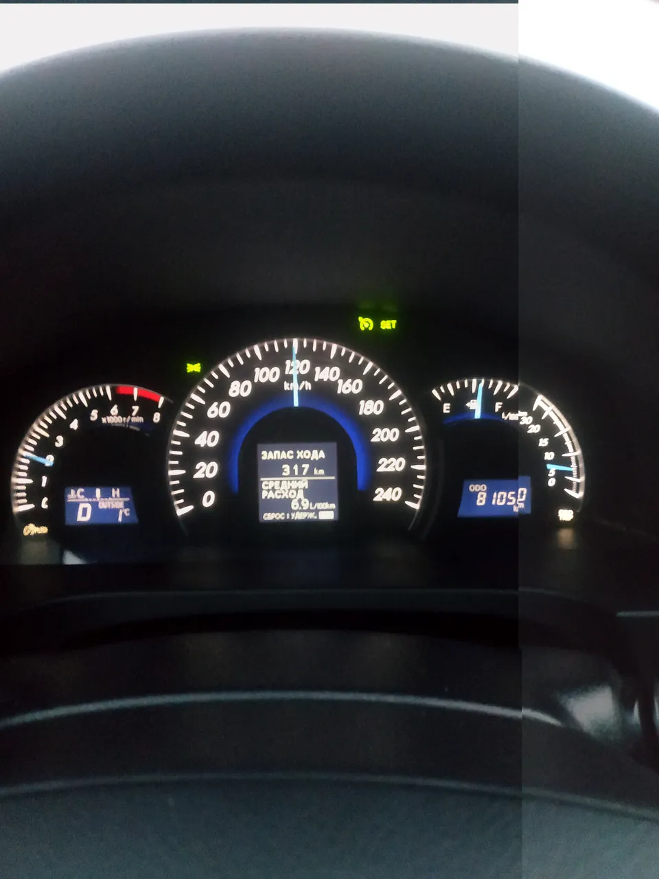 Toyota Camry - фото 14