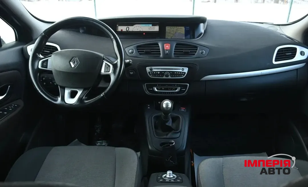Renault Megane - фото 6