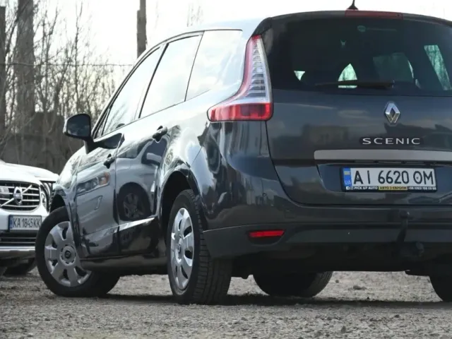 Renault Megane - фото 3