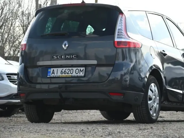 Renault Megane - фото 4