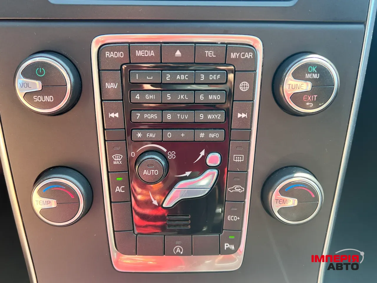 Volvo V60 - фото 66