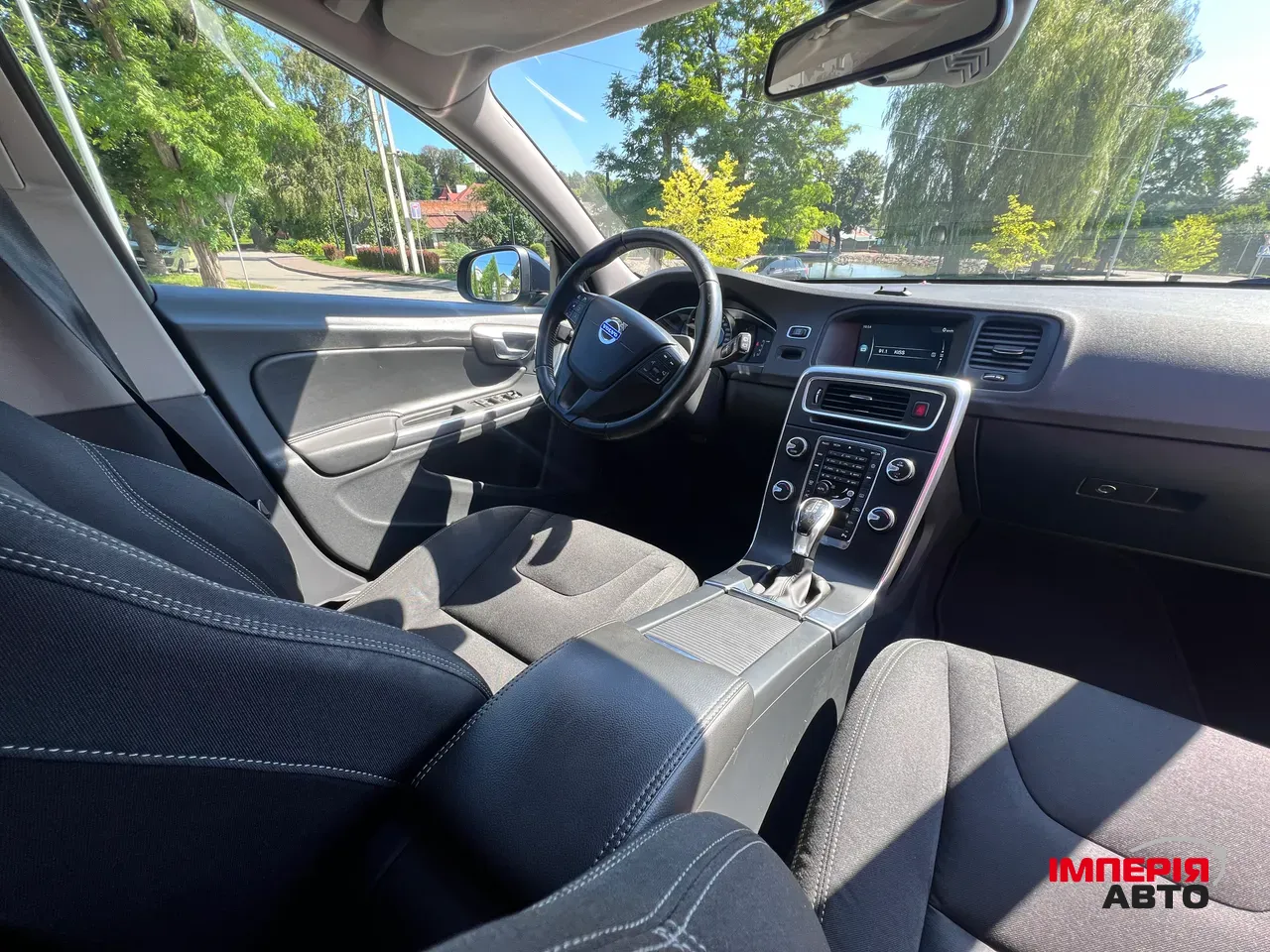 Volvo V60 - фото 49