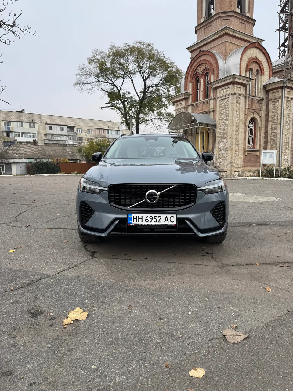 Volvo XC60 - фото 3