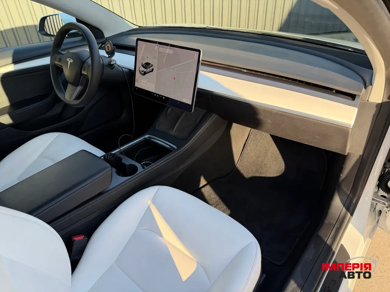 Tesla Model 3 - фото 15