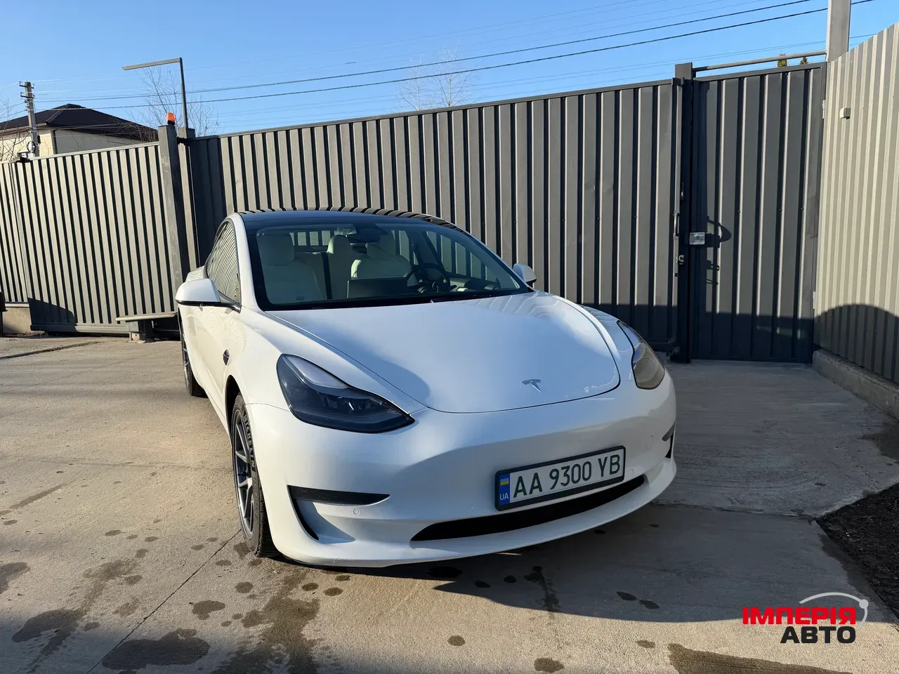 Tesla Model 3 - фото 2