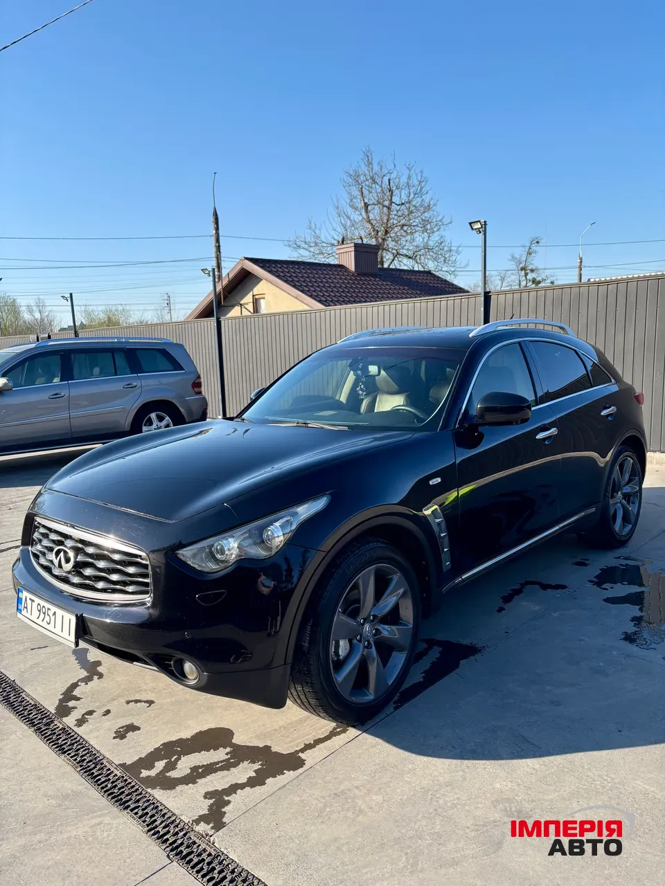 Infiniti FX - фото 2