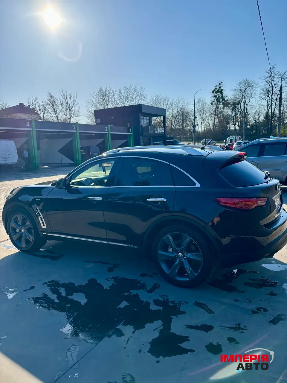 Infiniti FX - фото 4