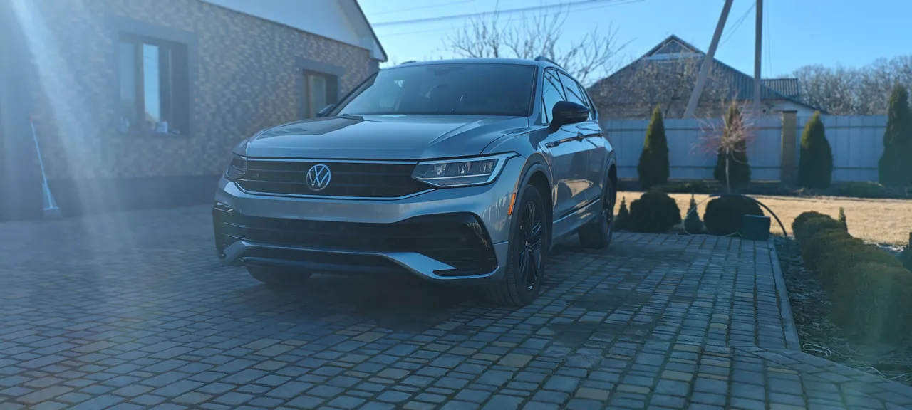 Volkswagen Tiguan - фото 18