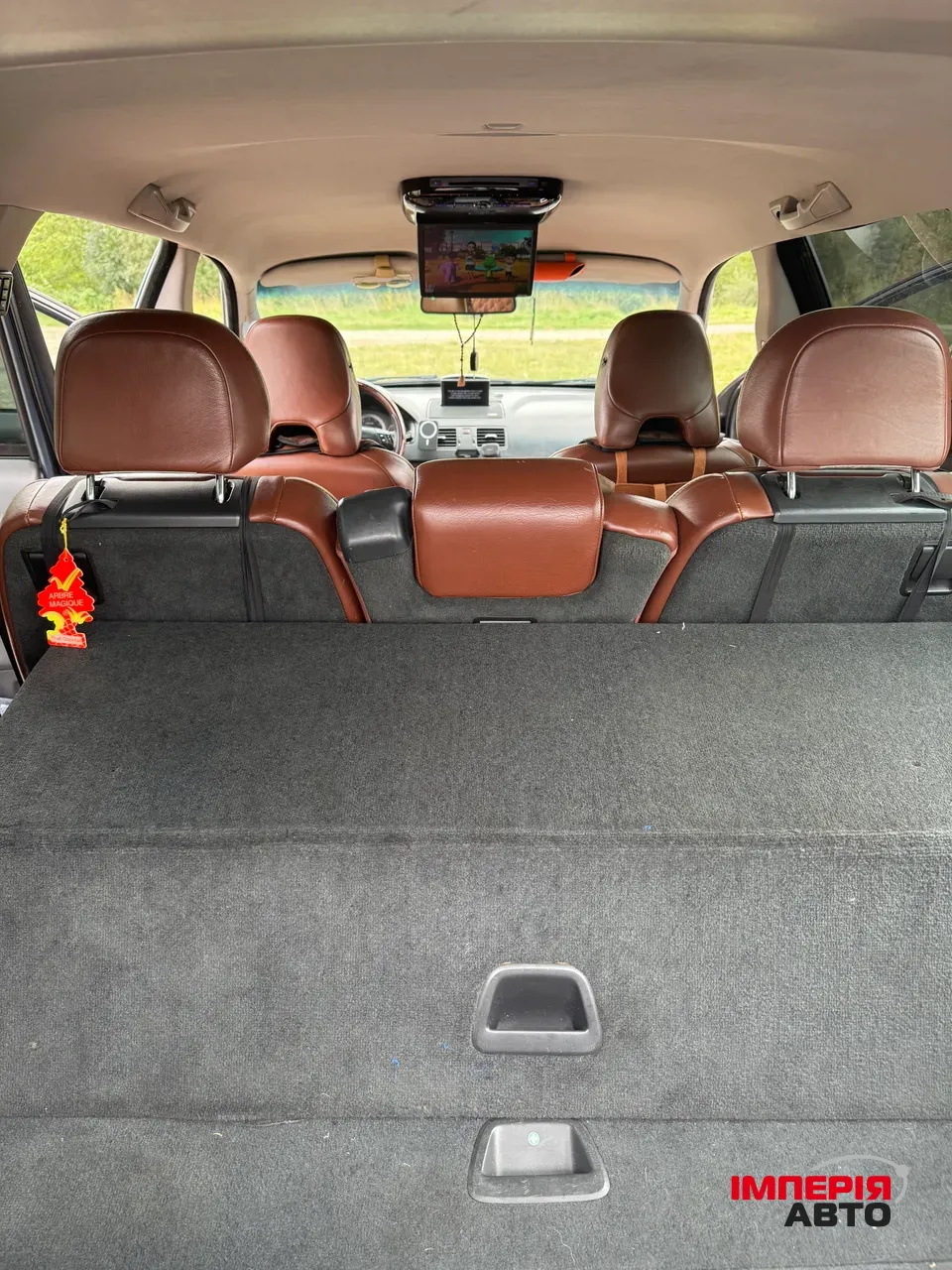 Volvo XC90 - фото 8