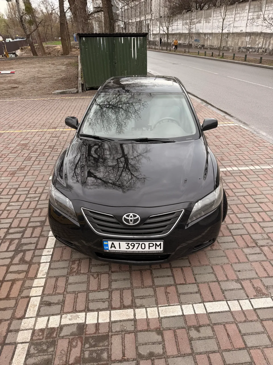 Toyota Camry - фото 3