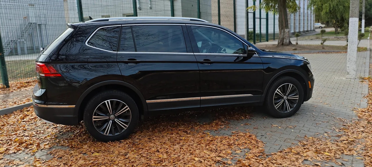 Volkswagen Tiguan - фото 20