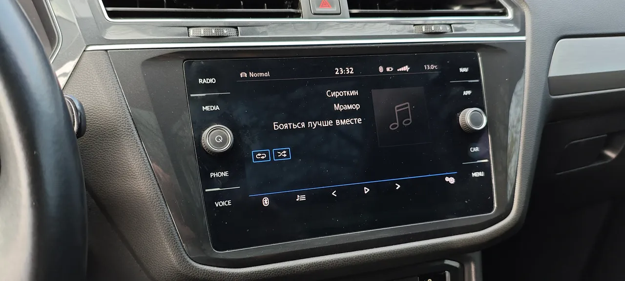 Volkswagen Tiguan - фото 39