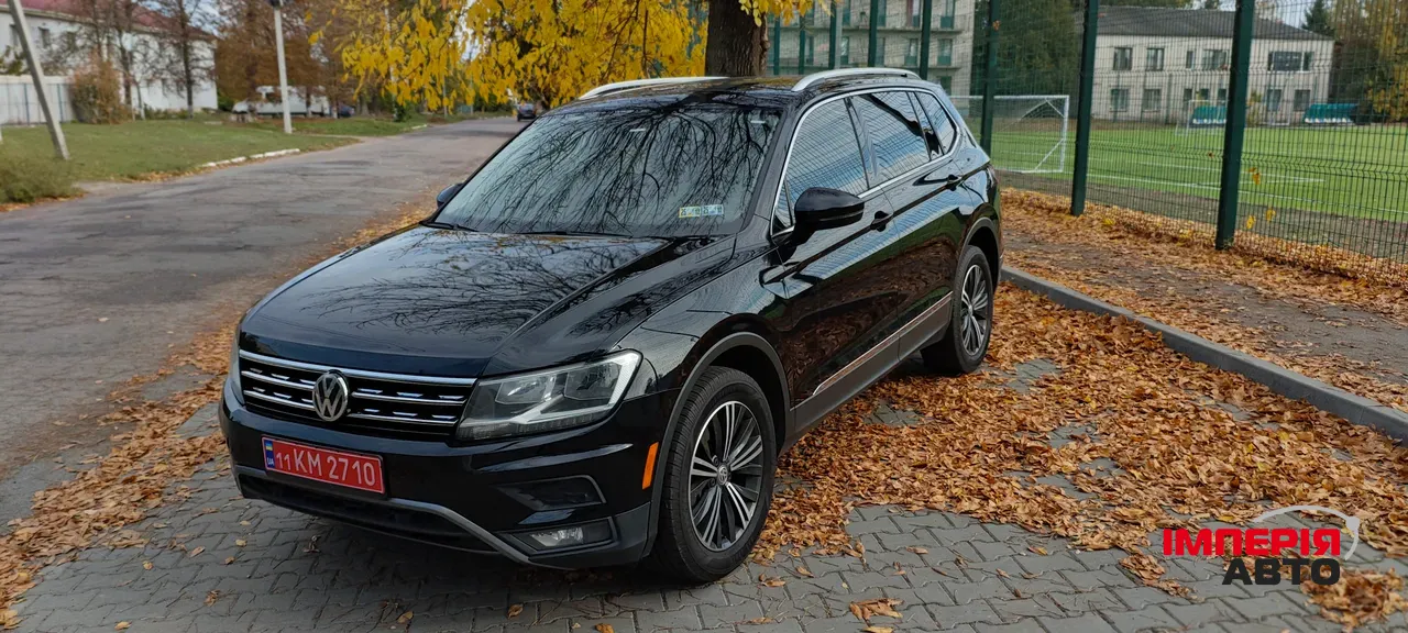 Volkswagen Tiguan - фото 4