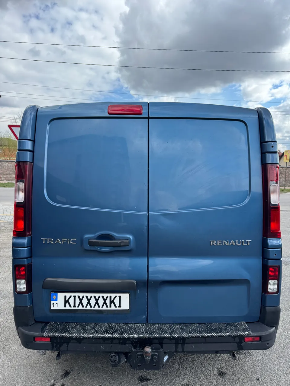 Renault Trafic - фото 7