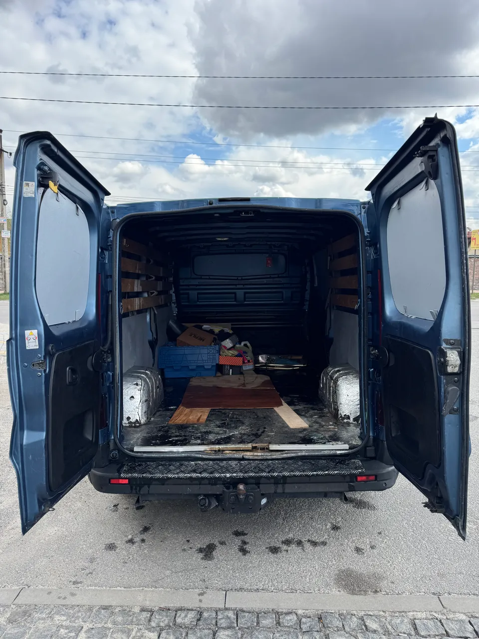 Renault Trafic - фото 9