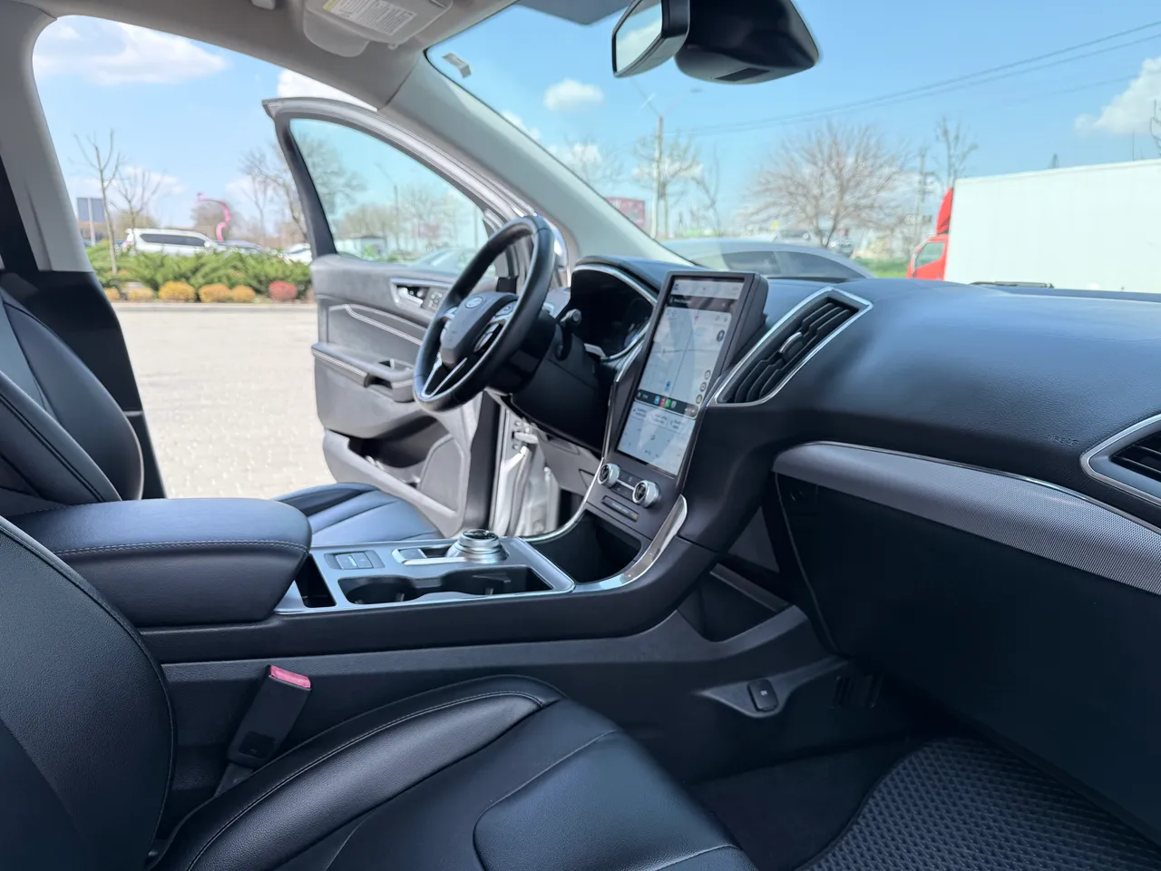 Ford Edge - фото 19