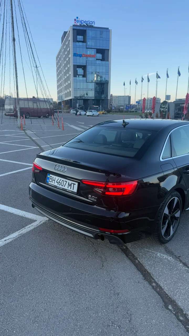 Audi A4 - фото 6
