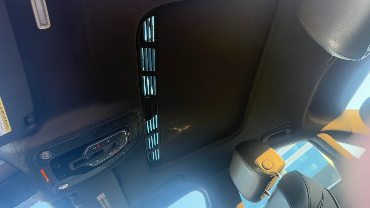 Audi A4 - фото 22