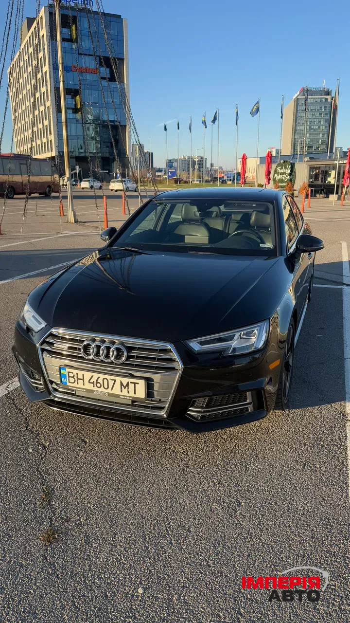 Audi A4 - фото 2