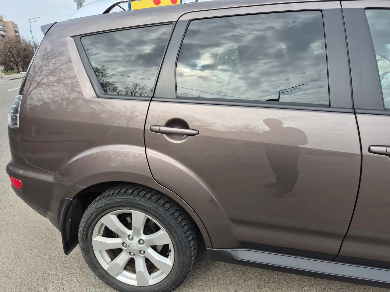 Mitsubishi Outlander - фото 7