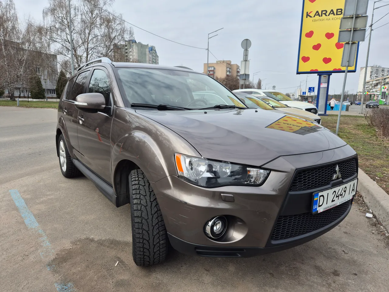 Mitsubishi Outlander - фото 5