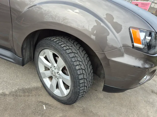 Mitsubishi Outlander - фото 3