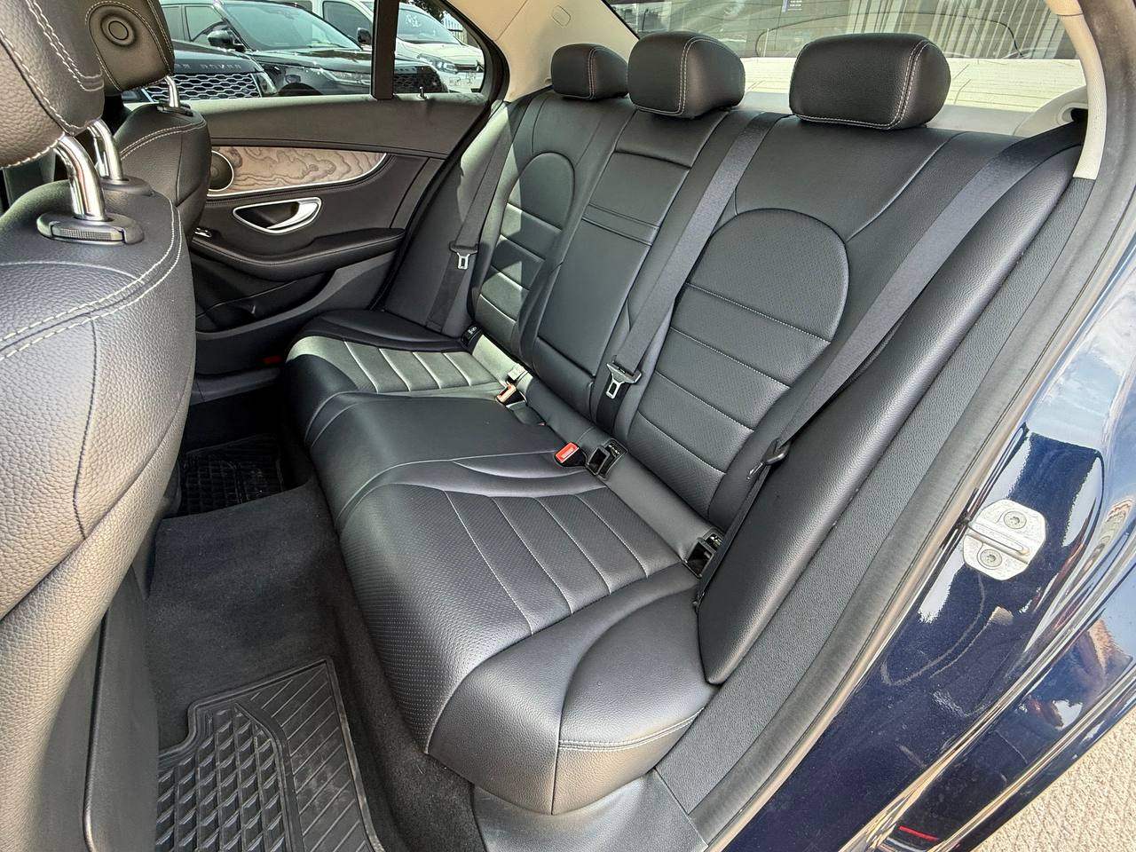 Mercedes-Benz C-Класс - фото 19