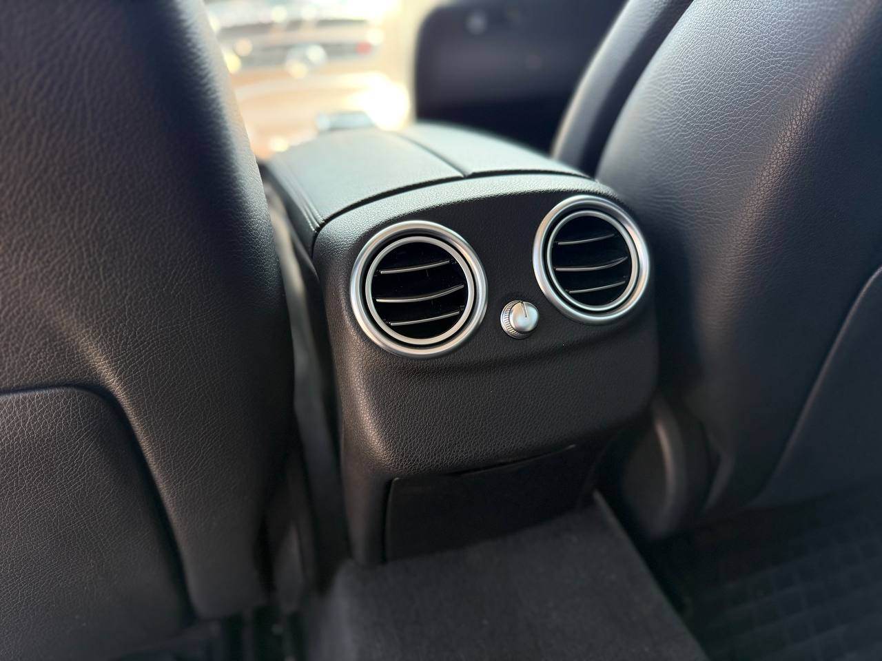 Mercedes-Benz C-Класс - фото 21